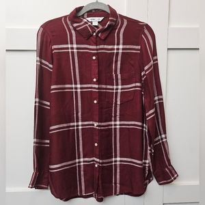 OLD NAVY women's button down shirt